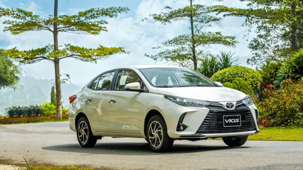  Toyota Vios 4-seat car is a quality car that is chosen by many customers